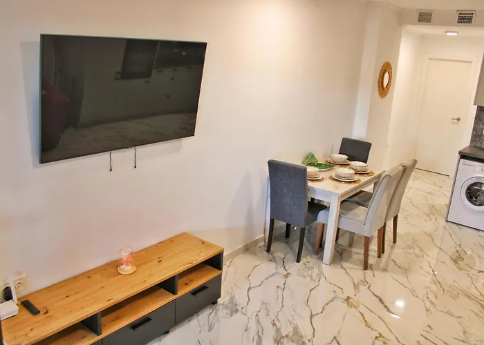 Nuevo Primera Linea Playa Y Piscina Wifi * 卡尔佩